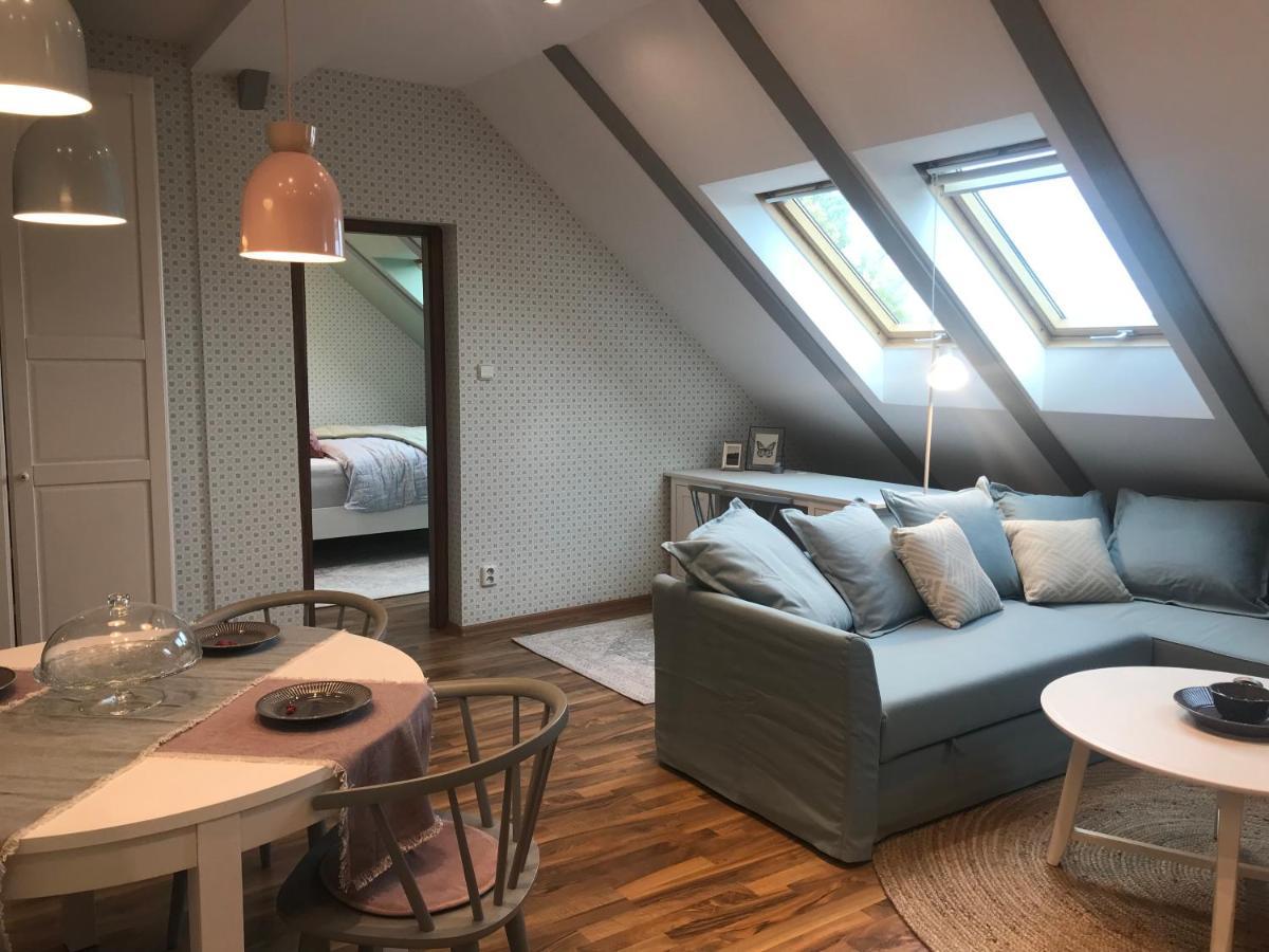 Attic Apartment On Waterfront / View / Netflix Prag Eksteriør billede