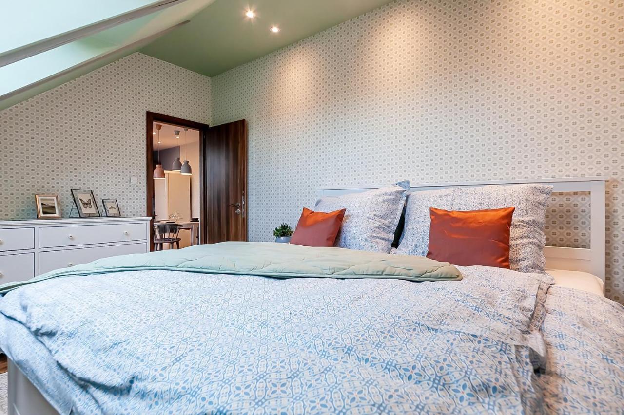 Attic Apartment On Waterfront / View / Netflix Prag Eksteriør billede