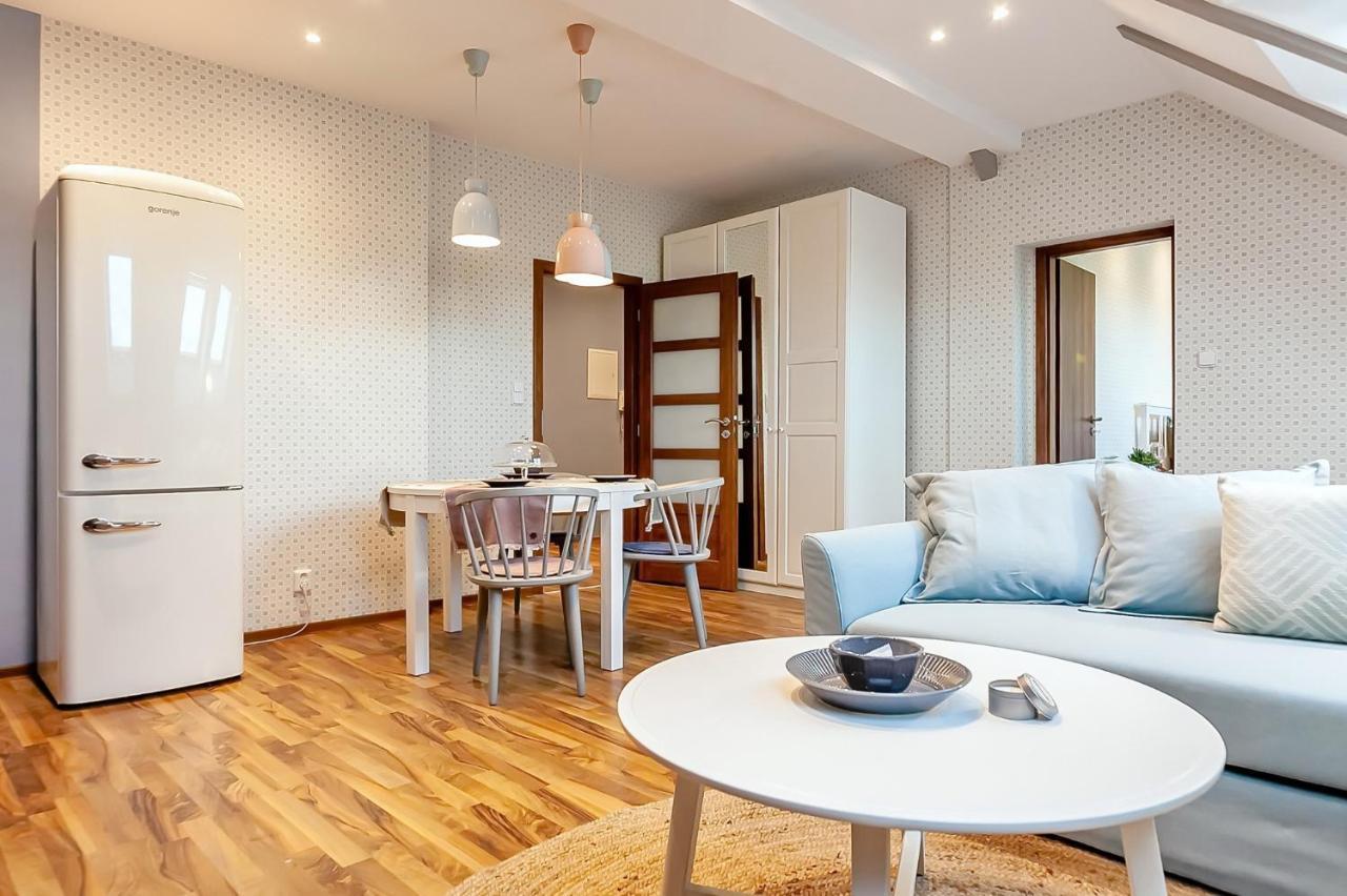 Attic Apartment On Waterfront / View / Netflix Prag Eksteriør billede