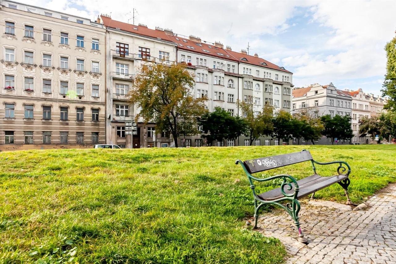 Attic Apartment On Waterfront / View / Netflix Prag Eksteriør billede