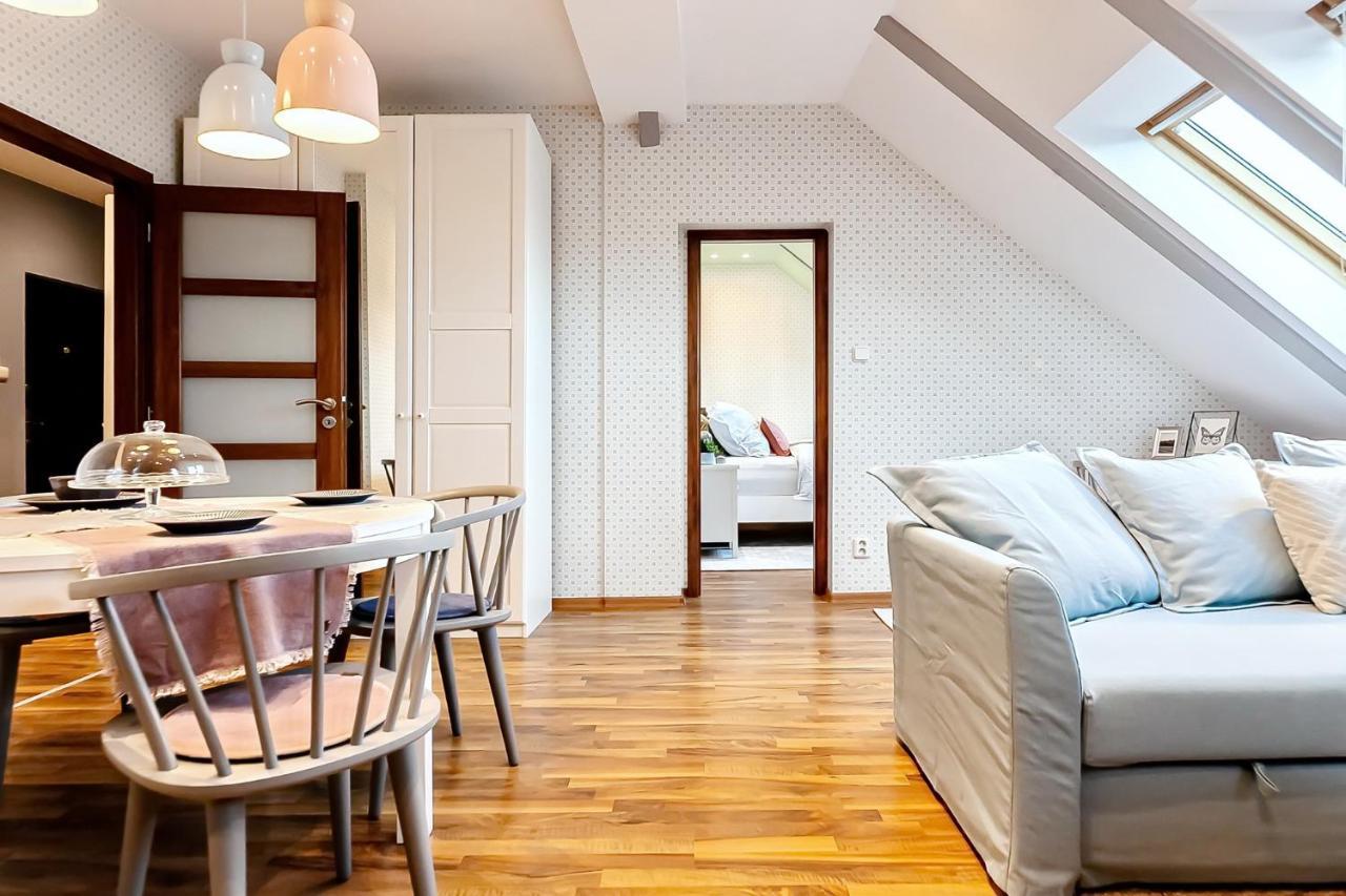 Attic Apartment On Waterfront / View / Netflix Prag Eksteriør billede