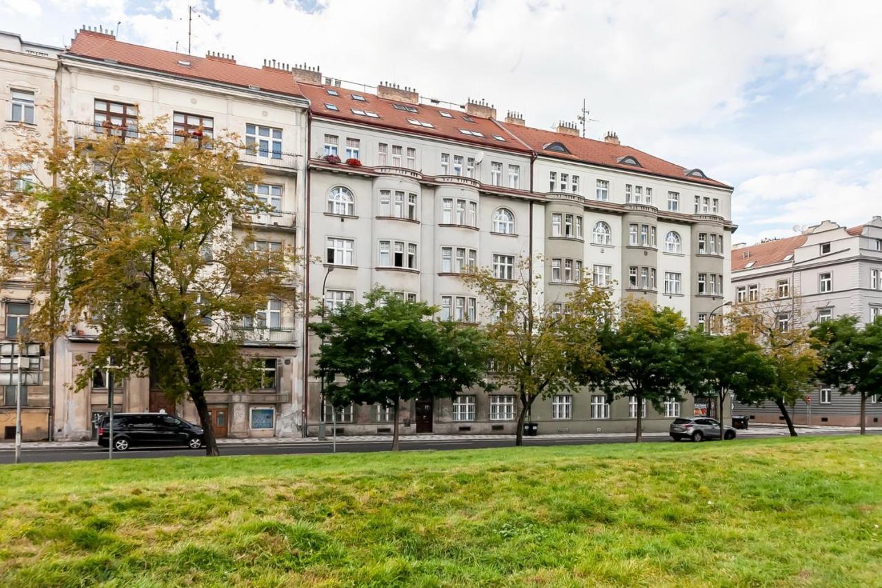 Attic Apartment On Waterfront / View / Netflix Prag Eksteriør billede